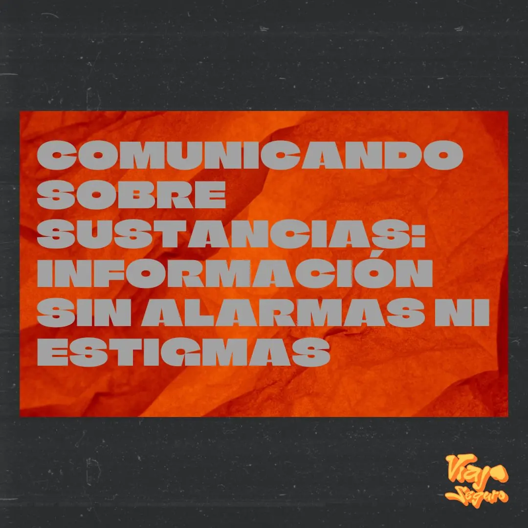 Portada negra con un recuadro de papel arrugado naranja y el título en gris.