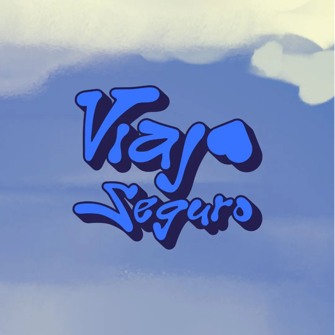 Cierre con el logotipo de Viaja Seguro sobre un cielo azul.